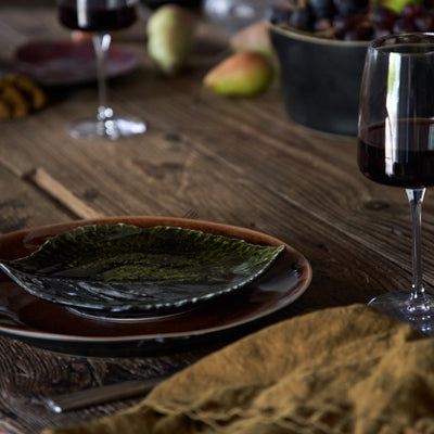 Riviera 9" Hydrangea Leaf