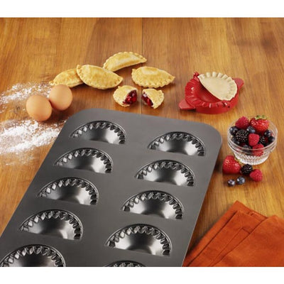Professional Mini Hand Pie Pan with Cut-and-Press Tool