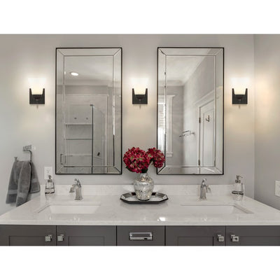 Staunton Single-Light Bathroom Wall Sconce - Oil Rubbed Bronze