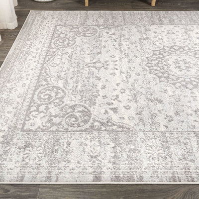 Scala Ornate Bohemian Medallion 60"L x 36"W Area Rug - Gray/Cream