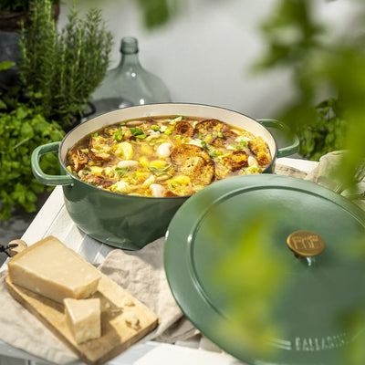 Bellamonte 4.75-Quart Cast Iron Oval Dutch Oven - Saggio Green