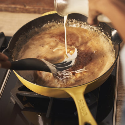 11" Traditional Cast Iron Skillet - Citron