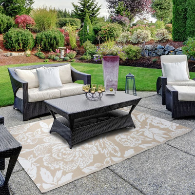 4' x 6' Gray and Off White Floral Rectangular Outdoor Area Rug