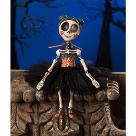 Vivian SkulLargerave