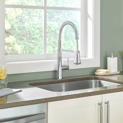 Edgewater SelectFlo Semi-Professional Single Handle Kitchen Faucet