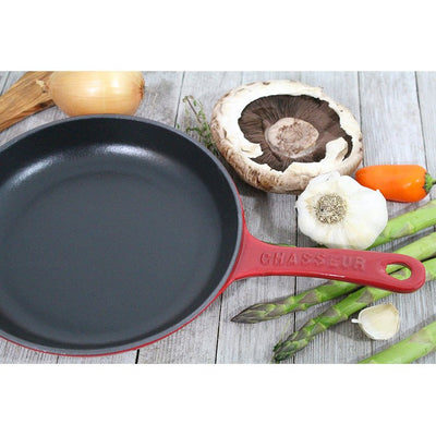 Chasseur 10" Cast Iron Fry Pan with Cast Iron Handle