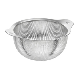 7.8" Medium 18/10 Stainless Steel Strainer