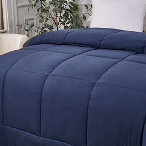 130405 Bedding/Bedding Essentials/Down Comforters