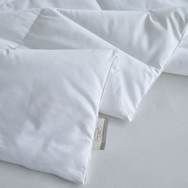 Kathy Ireland Brrr Pro Cooling Tencel Lyocell/Polyester-Filled All-Season Twin Comforter