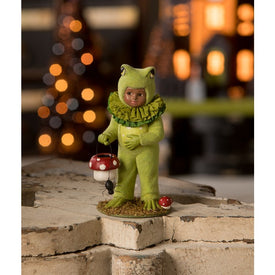 Dressed Up Dusty Frog Figurine