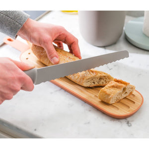 3950087 Kitchen/Cutlery/Cutting Boards