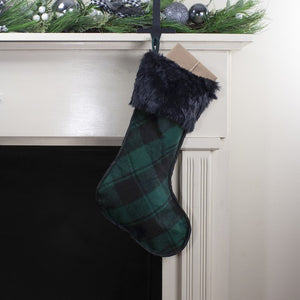 34316567-GREEN Holiday/Christmas/Christmas Stockings & Tree Skirts