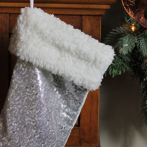 32606161-SILVER Holiday/Christmas/Christmas Stockings & Tree Skirts