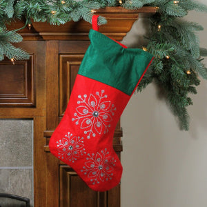 32635558-RED Holiday/Christmas/Christmas Stockings & Tree Skirts