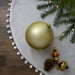 31755955-GOLD Holiday/Christmas/Christmas Ornaments and Tree Toppers