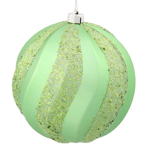 31106136-GREEN Holiday/Christmas/Christmas Ornaments and Tree Toppers