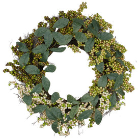 24" Green Berries and Leaves Twig Artificial Wreath