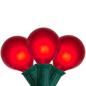 15-Count Red Satin G50 Globe Christmas Light Set with Green Wire