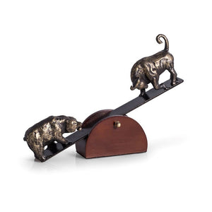 B123 Decor/Decorative Accents/Sculptures Figurines & Finials