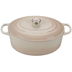 Signature 9.5-Quart Cast Iron Oval Dutch Oven with Stainless Steel Knob - Meringue