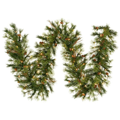 A801713 Holiday/Christmas/Christmas Wreaths & Garlands & Swags