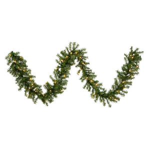 A802713 Holiday/Christmas/Christmas Wreaths & Garlands & Swags
