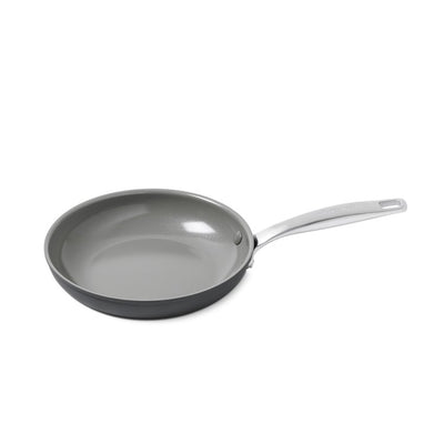 Product Image: CC000118-001 Kitchen/Cookware/Saute & Frying Pans