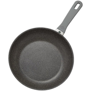 1018380 Kitchen/Cookware/Saute & Frying Pans