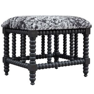 23589 Decor/Furniture & Rugs/Ottomans Benches & Small Stools