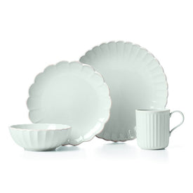 French Perle Scallop Four-Piece Dinnerware Place Setting