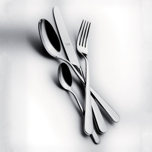 10752207 Dining & Entertaining/Flatware/Place Settings