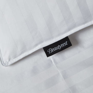BR015306 Bedding/Bedding Essentials/Down Comforters