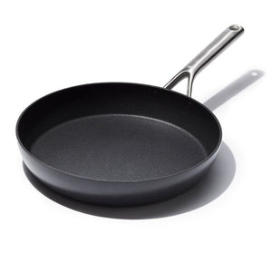 CC004742-001 Kitchen/Cookware/Saute & Frying Pans
