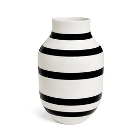 Omaggio 12.2" Vase - Black