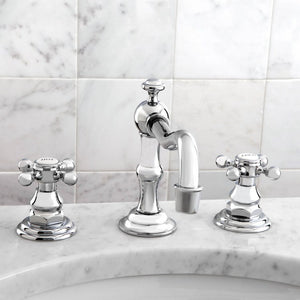 930/26 Bathroom/Bathroom Sink Faucets/Widespread Sink Faucets