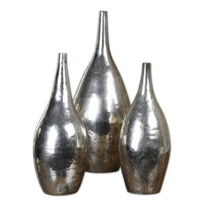 19826 Decor/Decorative Accents/Vases