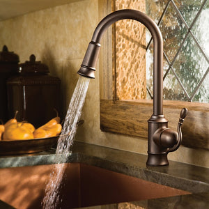 7615C Kitchen/Kitchen Faucets/Pull Down Spray Faucets