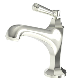 Metropole Single Handle Bathroom Faucet with Drain