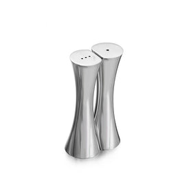Kissing Salt and Pepper Shakers