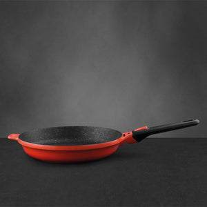 2307414 Kitchen/Cookware/Saute & Frying Pans