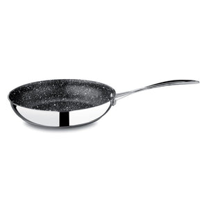 30217924 Kitchen/Cookware/Saute & Frying Pans