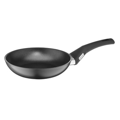 1260120 Kitchen/Cookware/Saute & Frying Pans
