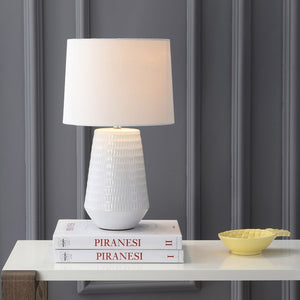 TBL4087A Lighting/Lamps/Table Lamps