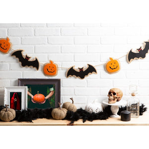 CAMZ10696 Holiday/Halloween/Halloween Indoor Decor
