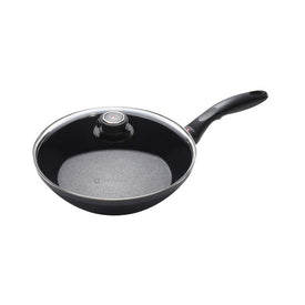 Edge 9.5" Stir Fry Pan with Lid