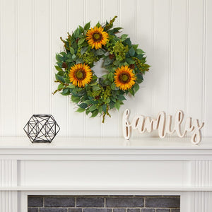 W1012 Decor/Faux Florals/Wreaths & Garlands