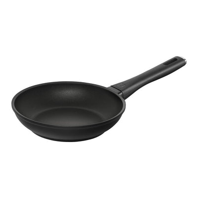 1006181 Kitchen/Cookware/Saute & Frying Pans