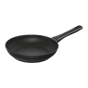 1006184 Kitchen/Cookware/Saute & Frying Pans