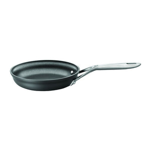 1010205 Kitchen/Cookware/Saute & Frying Pans