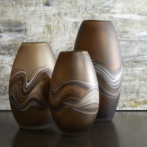 10480 Decor/Decorative Accents/Vases